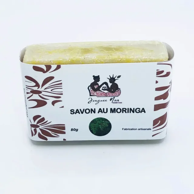 Savon au Moringa